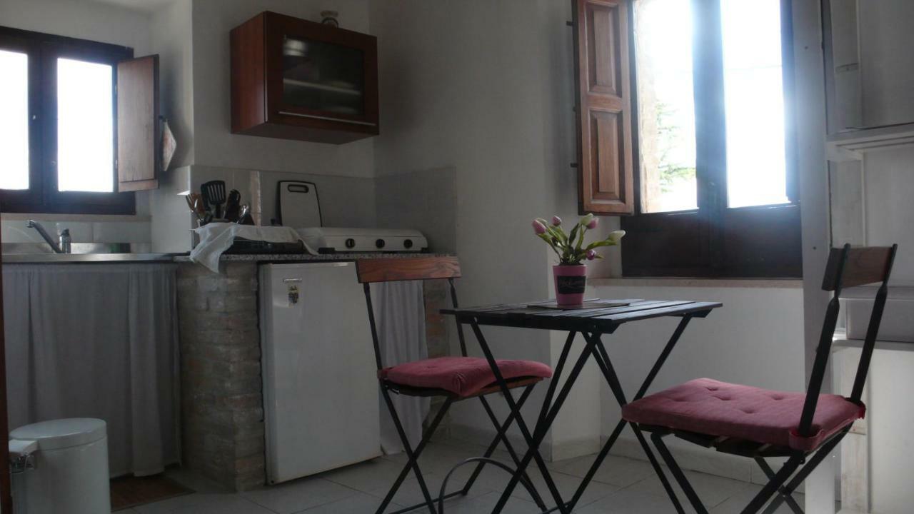Depandance Elvira Basilico Apartment San Valentino in Abruzzo Citeriore Exterior photo